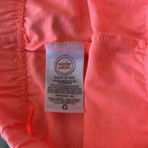 Size 6 shorts - Picture 2 of 2